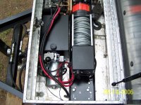 Winch & power unit in box [640x480] [640x480].JPG