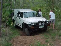 35-80275-hilux2wheeltravel.jpg