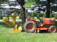 Wallenstein BXM32 Chipper:Shredder on Kubota B2910.jpg