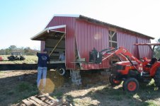 barn moving 2011 036 (800x533).jpg