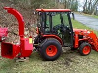 Kubota B3030 & Patu Wood Chipper.jpg