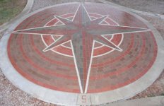 compass rose North.jpg