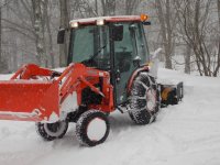 Kubota B3030 Blizzard 2013 EM.JPG