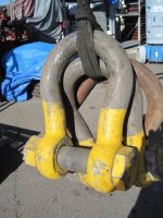 110 ton shackles.jpg