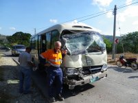 Bus accident 02.jpg