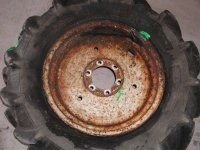 tRAILER N TRACTOR WHEEL 002.JPG