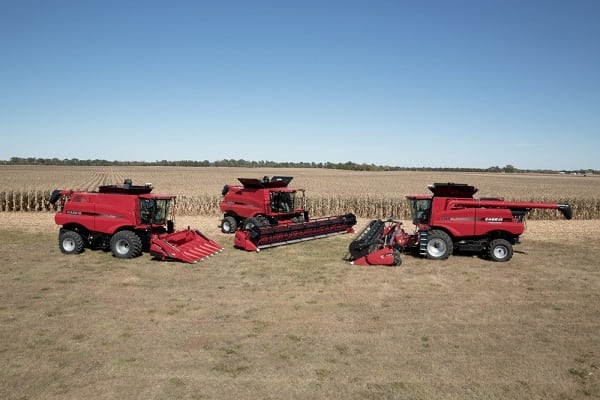 2015-9-1-Redesigned Axial-Flow 140 Series Combines