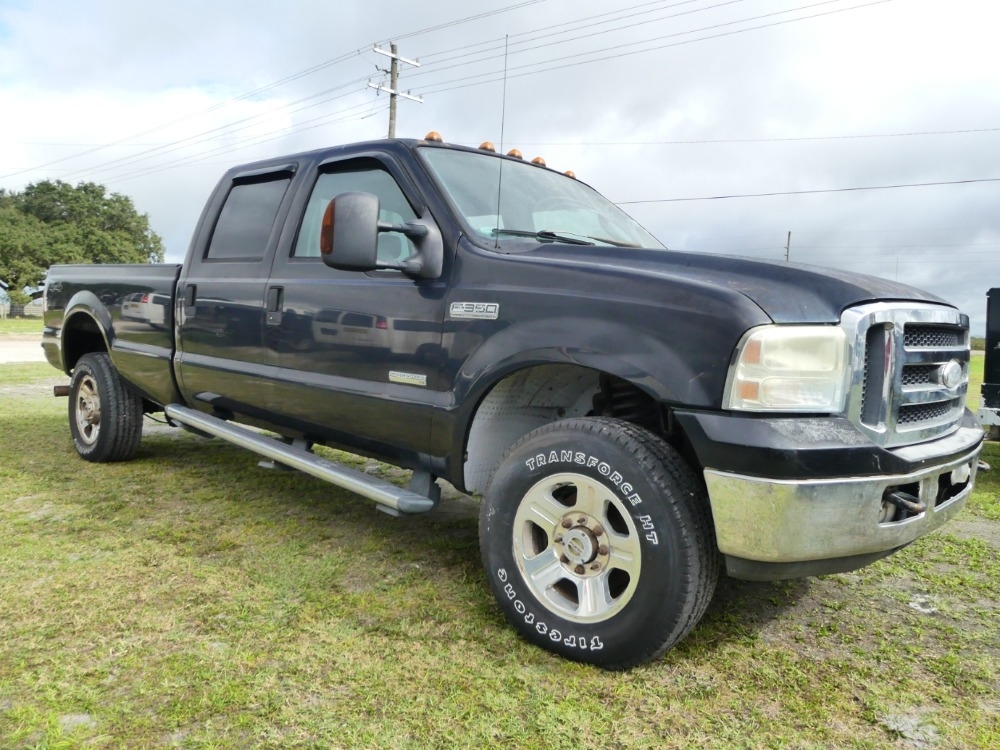 2005 Ford F-350 Lariat (A57148)