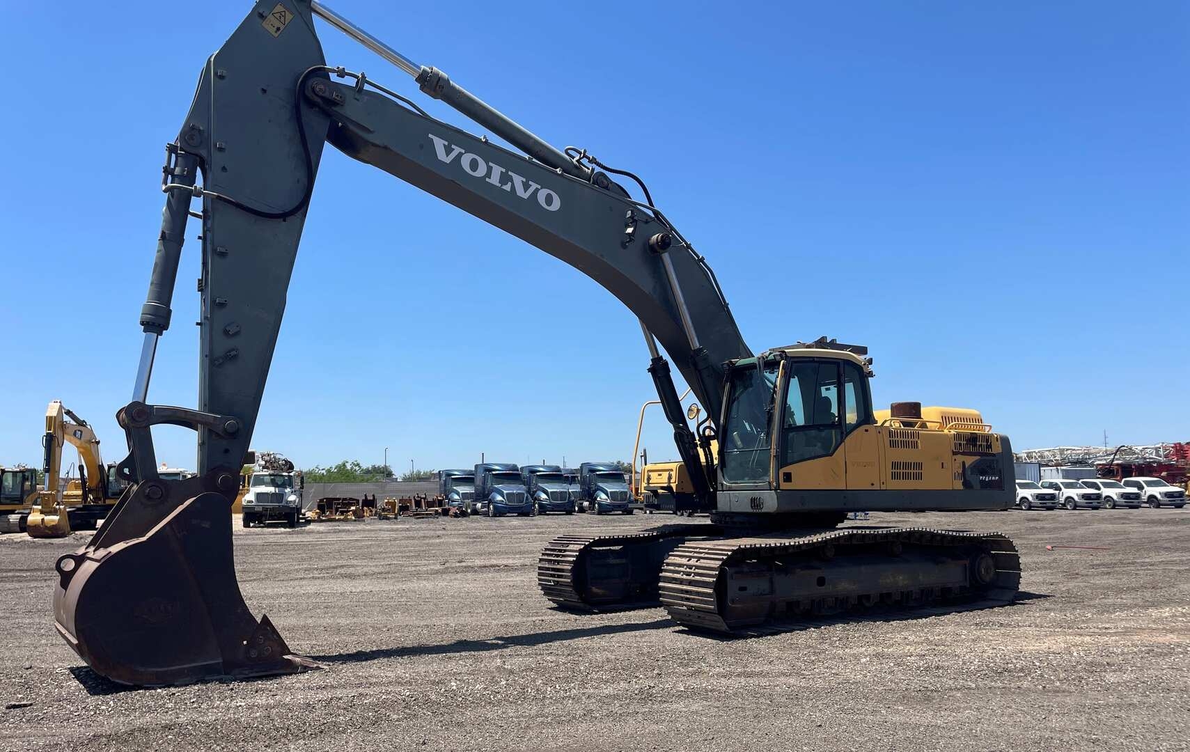 2008  VOLVO EC460CL EXCAVATOR (A47001)