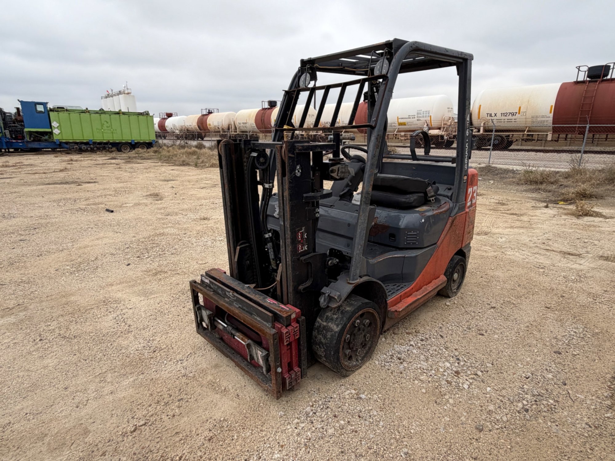 TOYOTA 8FGCU30 FORKLIFT (INOPERABLE) (A58216)