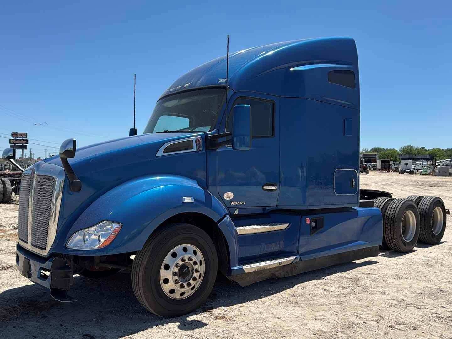 2020 KENWORTH T680 (A52472)