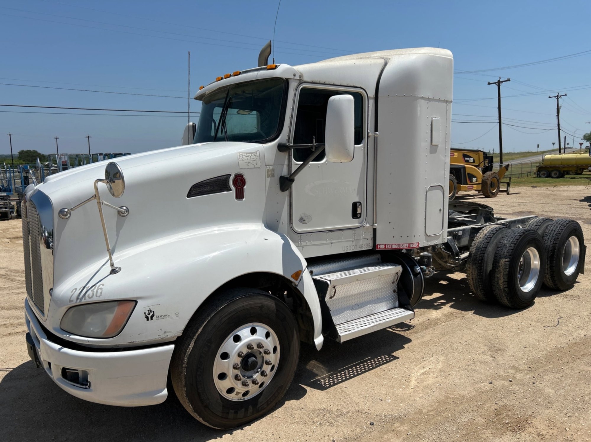 2016 KENWORTH T660 SLEEPER TRUCK (A58214)