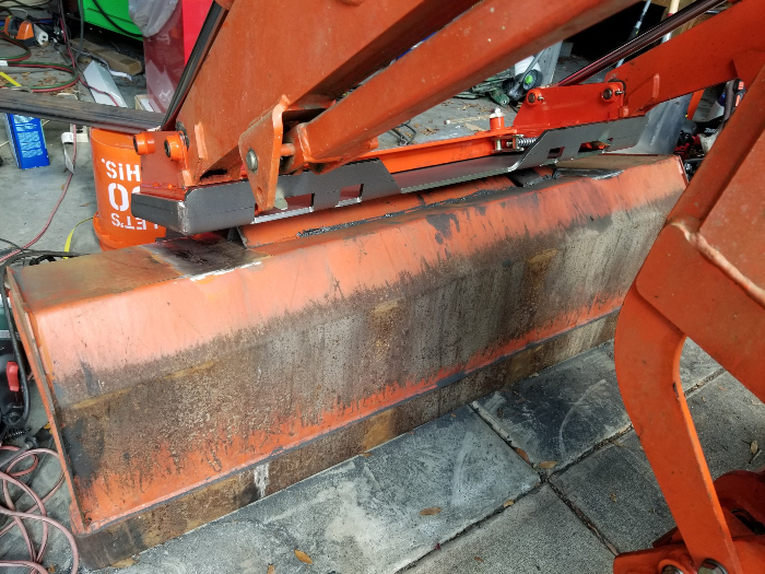 06 05 22 Kubota SSQA mount plate mock 01 small.jpg