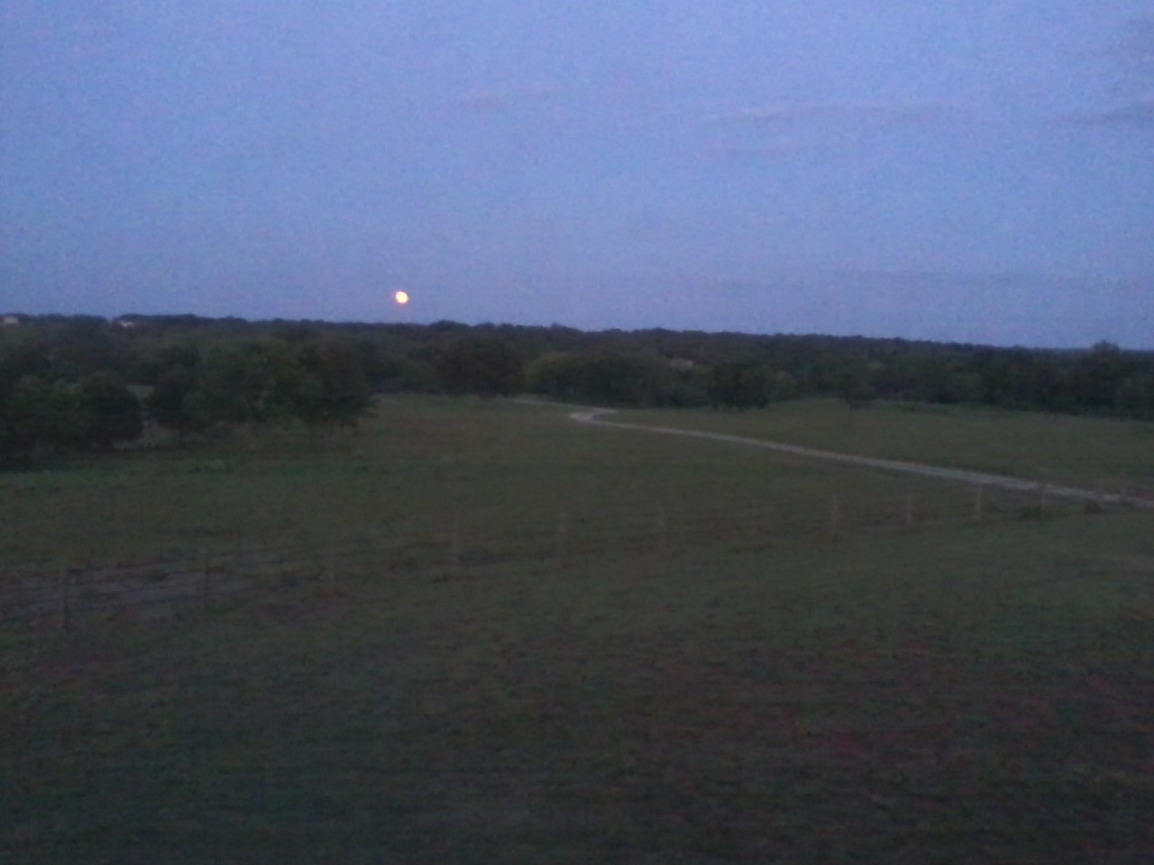0609172104-00.jpg