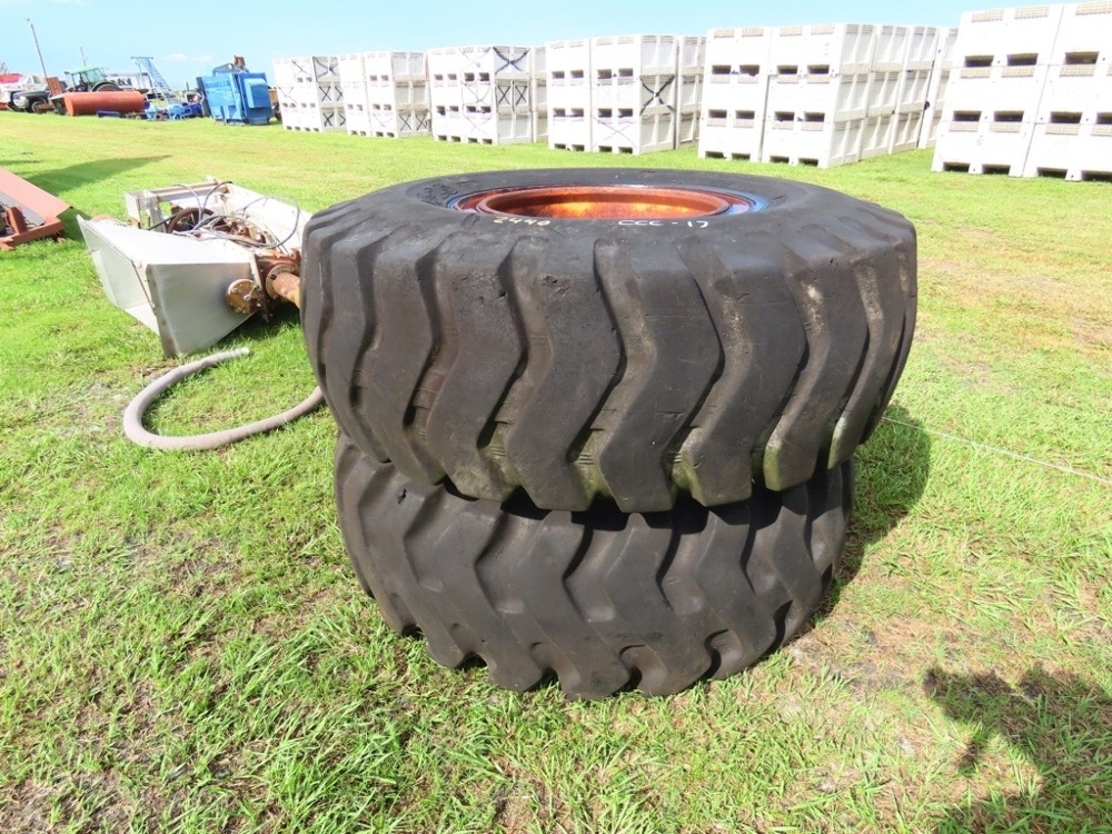 (2) Tires (A50121)