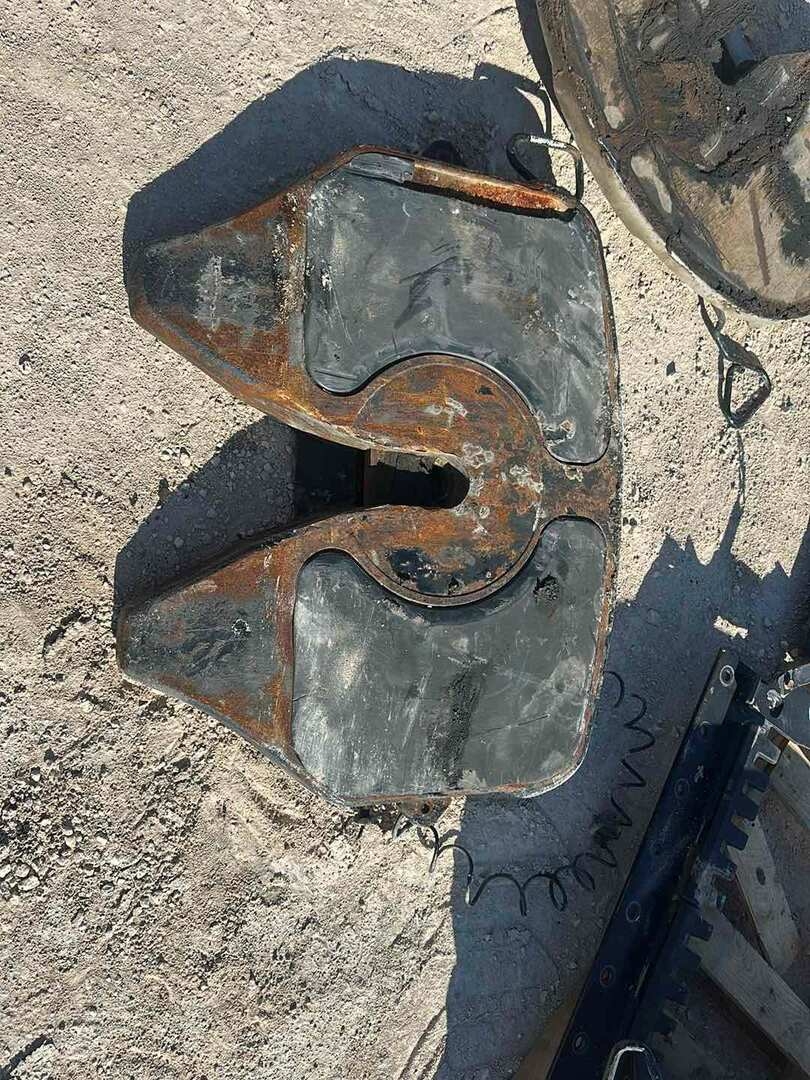 5TH WHEEL HITCH (A53843)