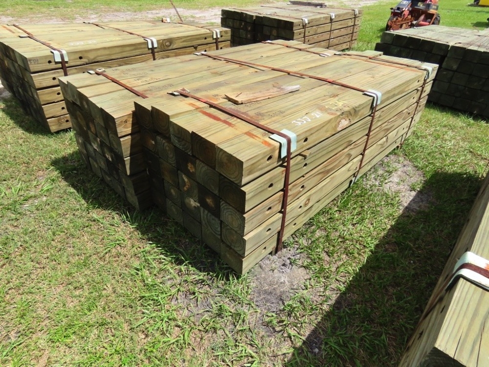 Wood Fence Posts (A50121)