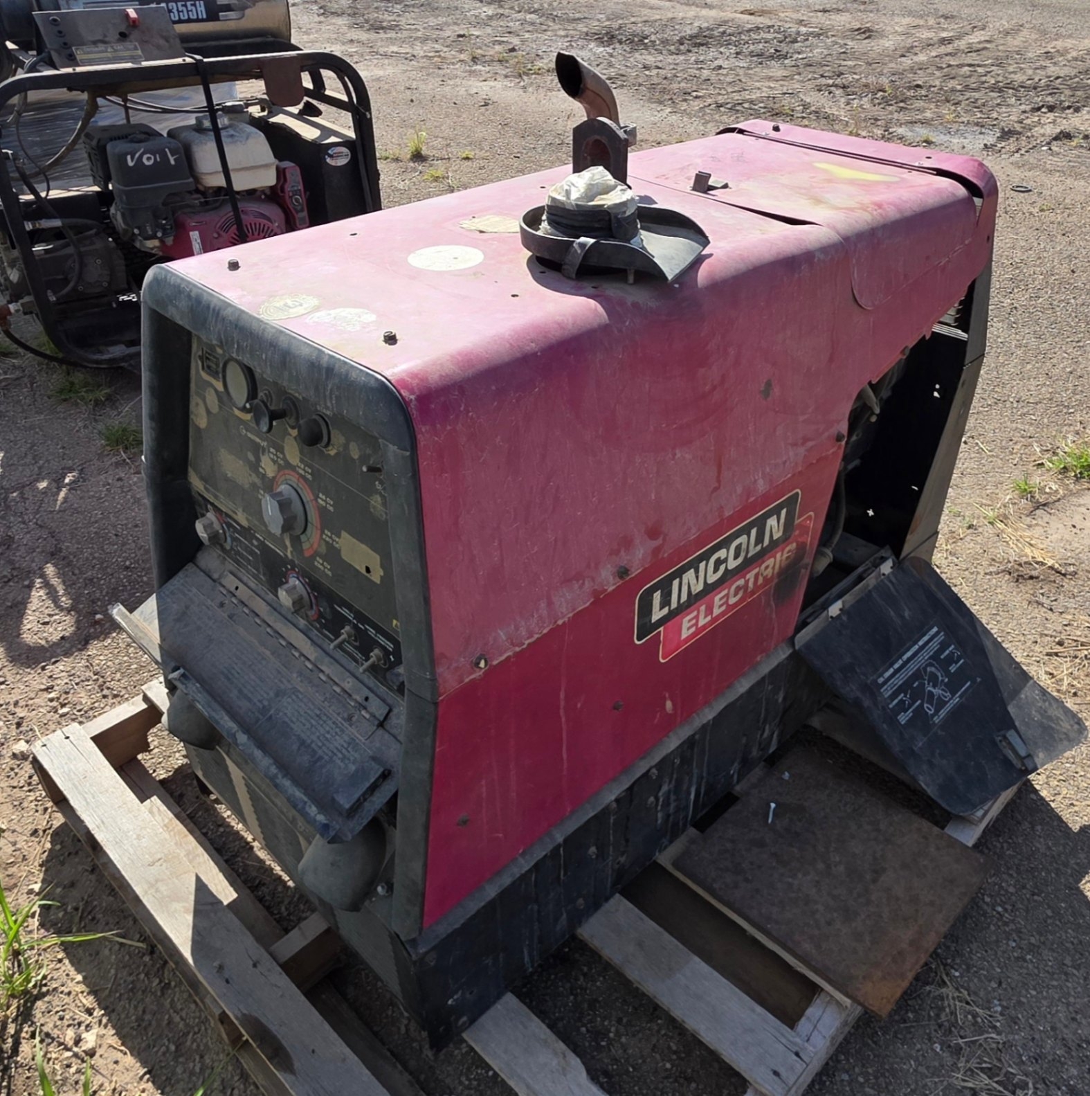 LINCOLN WELDER (A48992)