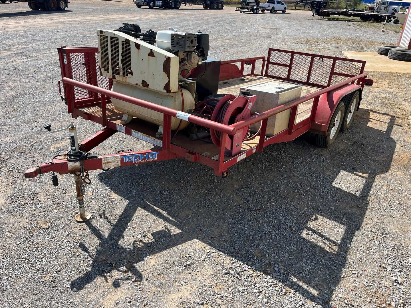2017 TOP HAT TRAILER 16 FOOT UTILITY TRAILER (A53843)