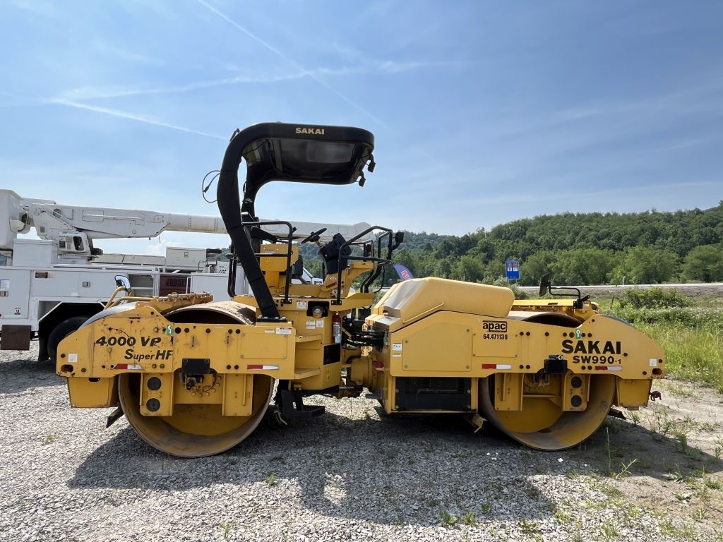 2018 Sakai SW990-1 Tandem Vib Roller (A52384)