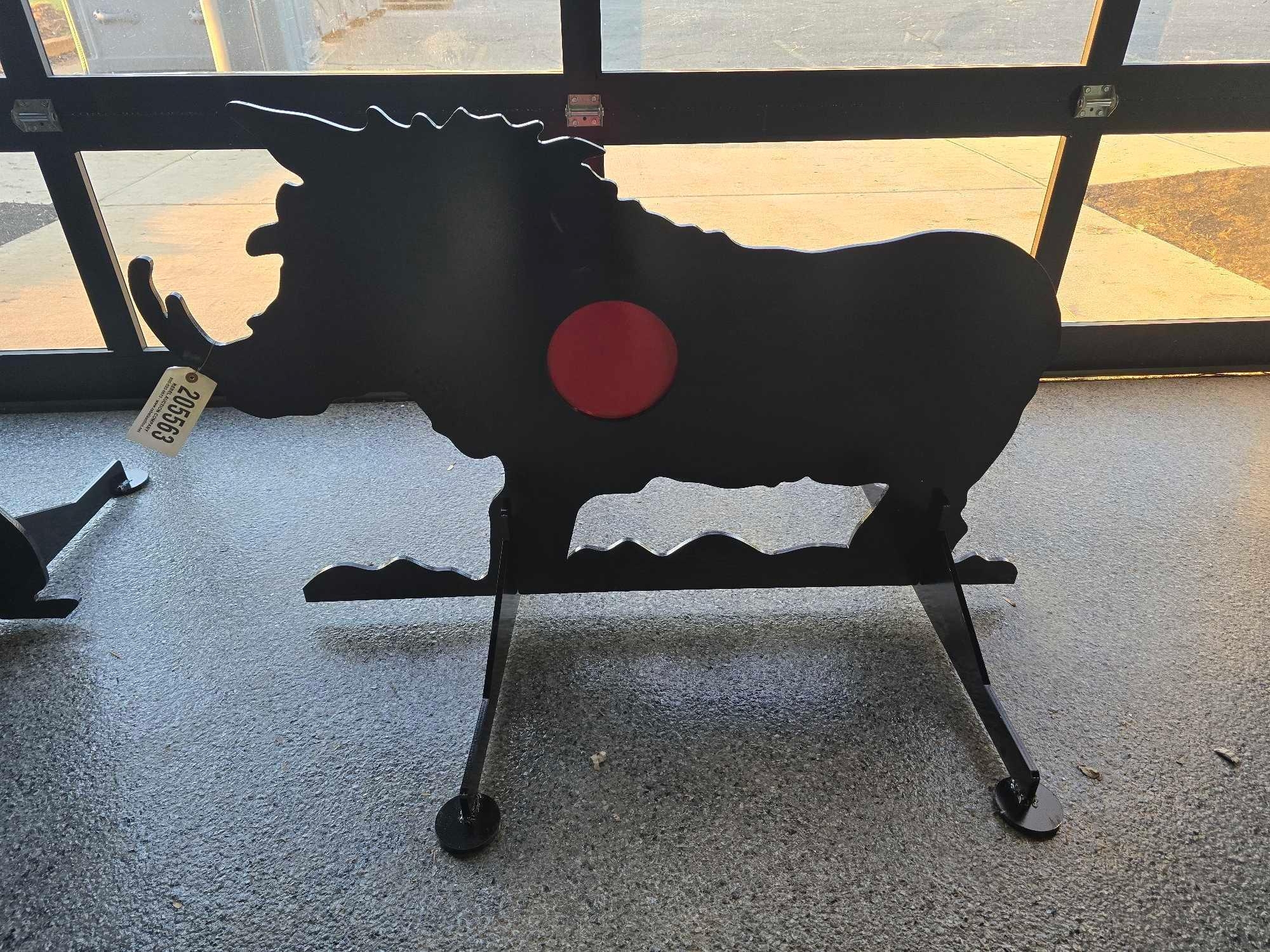 UNUSED 2'5" METAL WILD BOAR SHOOTING TARGET (A52706)