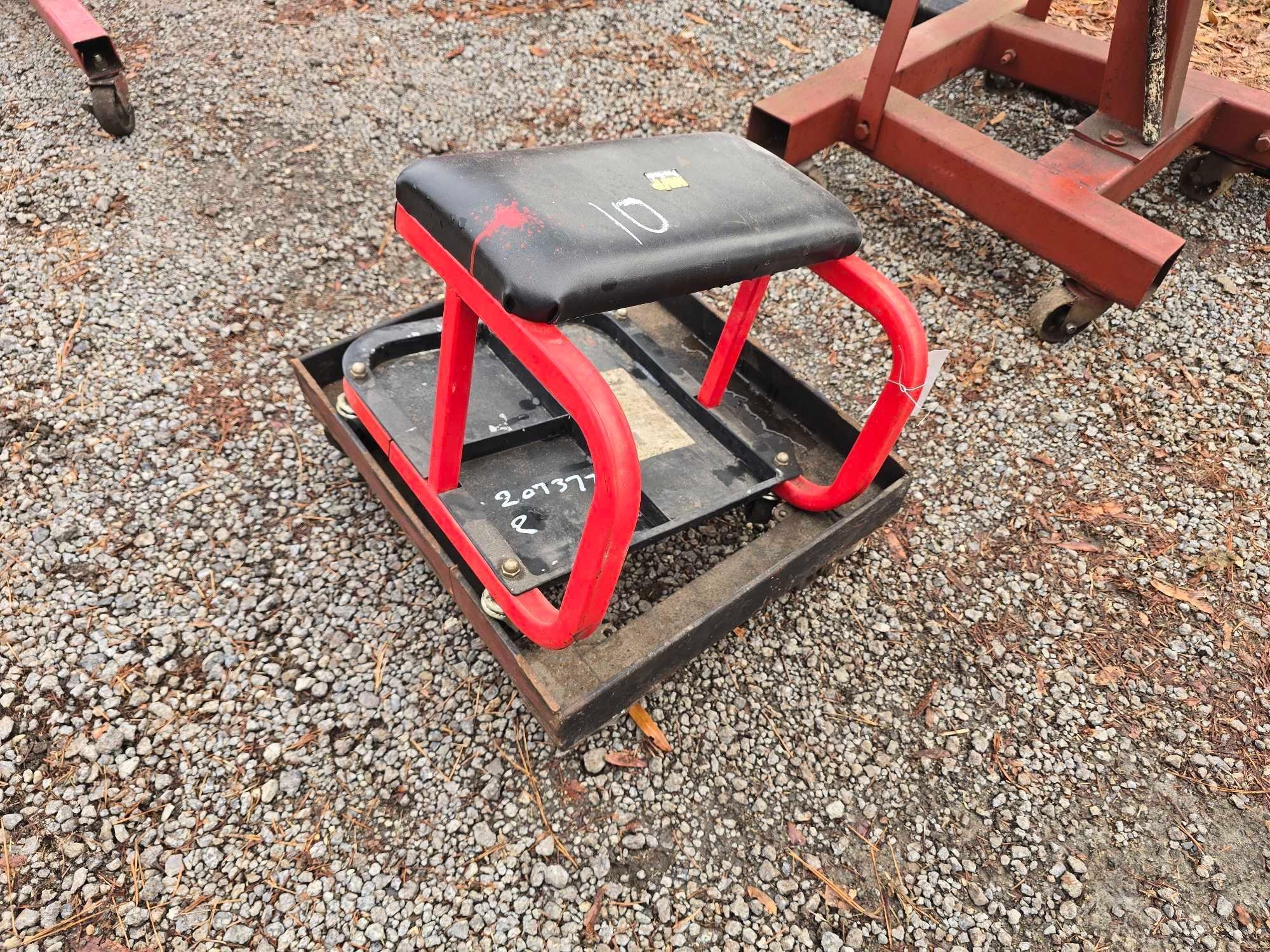 ROLLING STOOL AND ROLLING DOLLIE (A52708)