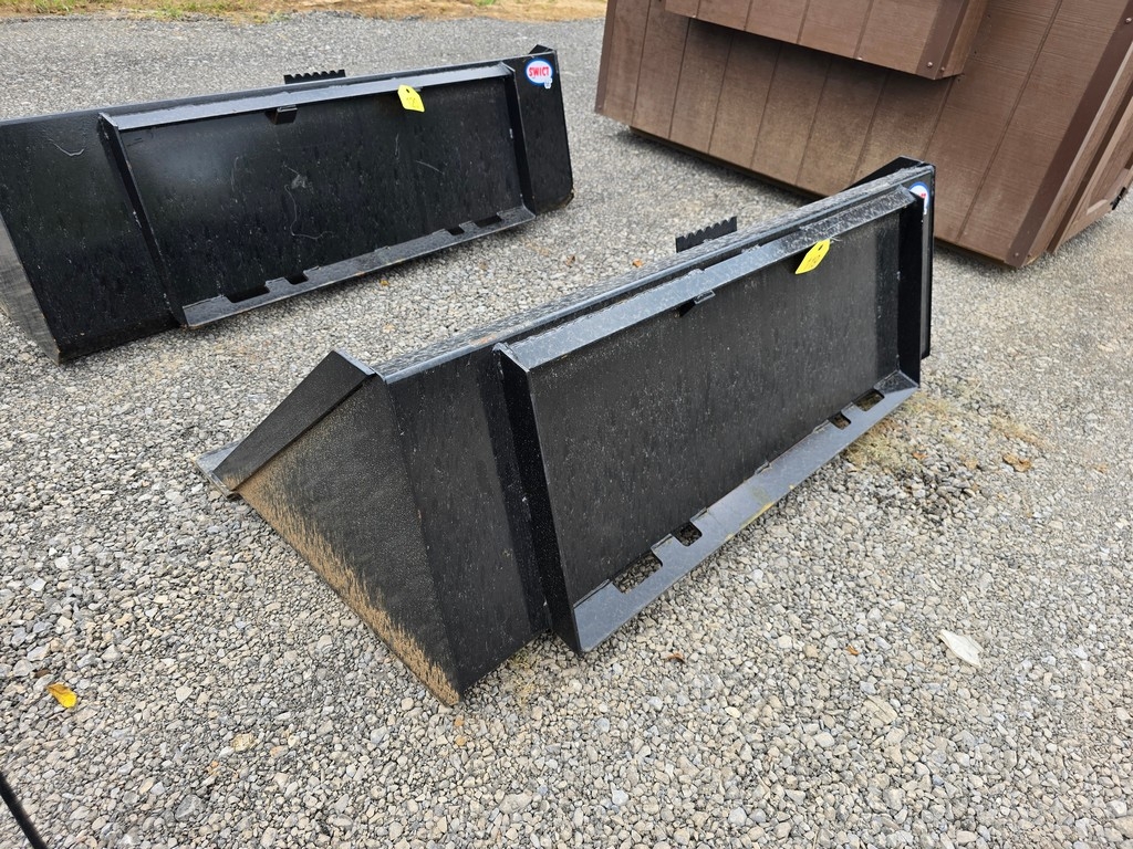 New Swict 60" Skidloader Bucket (A50774)