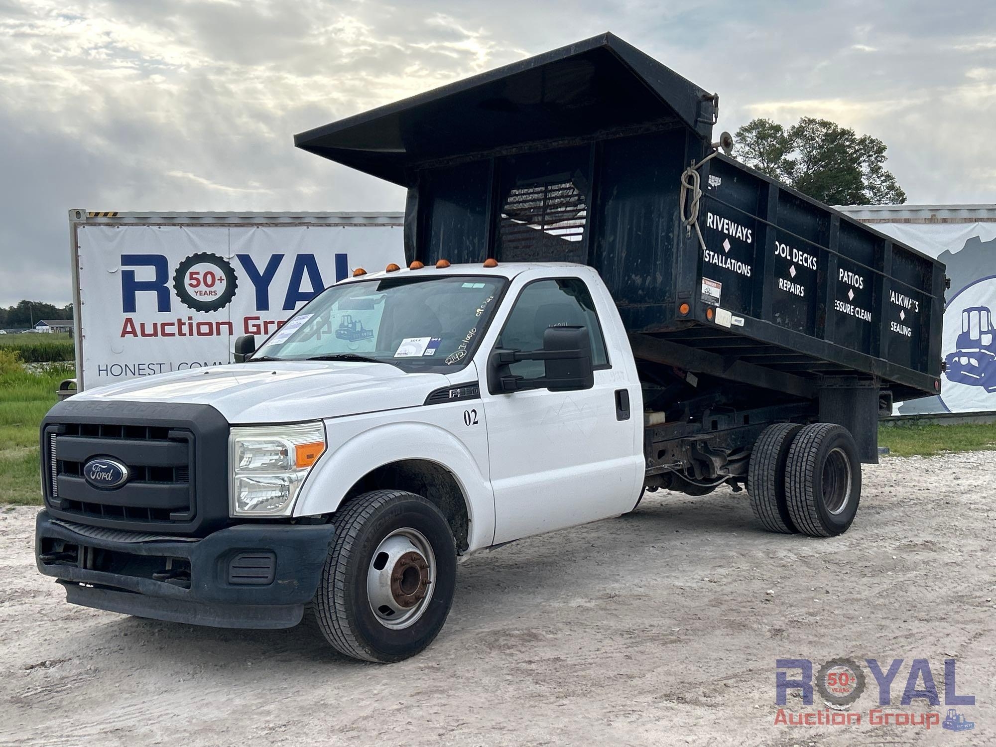 2015 Ford F-350 Dump Truck (A51691)
