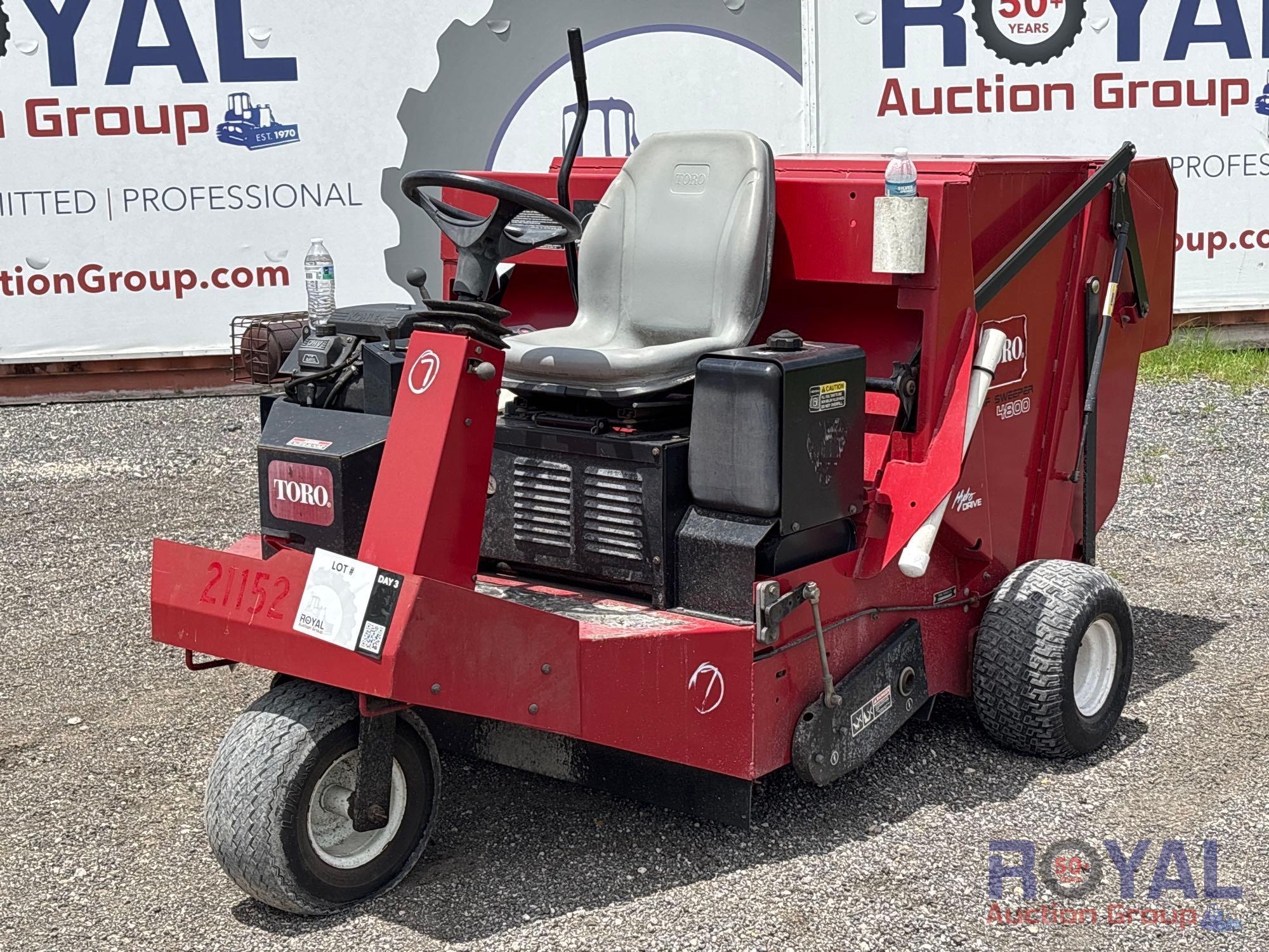 2004 Toro Turf Sweeper 4800 (A50322)