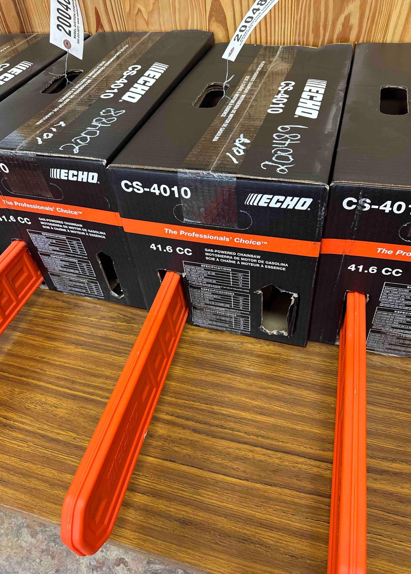 UNUSED ECHO CS-4010 CHAINSAW (A51247)