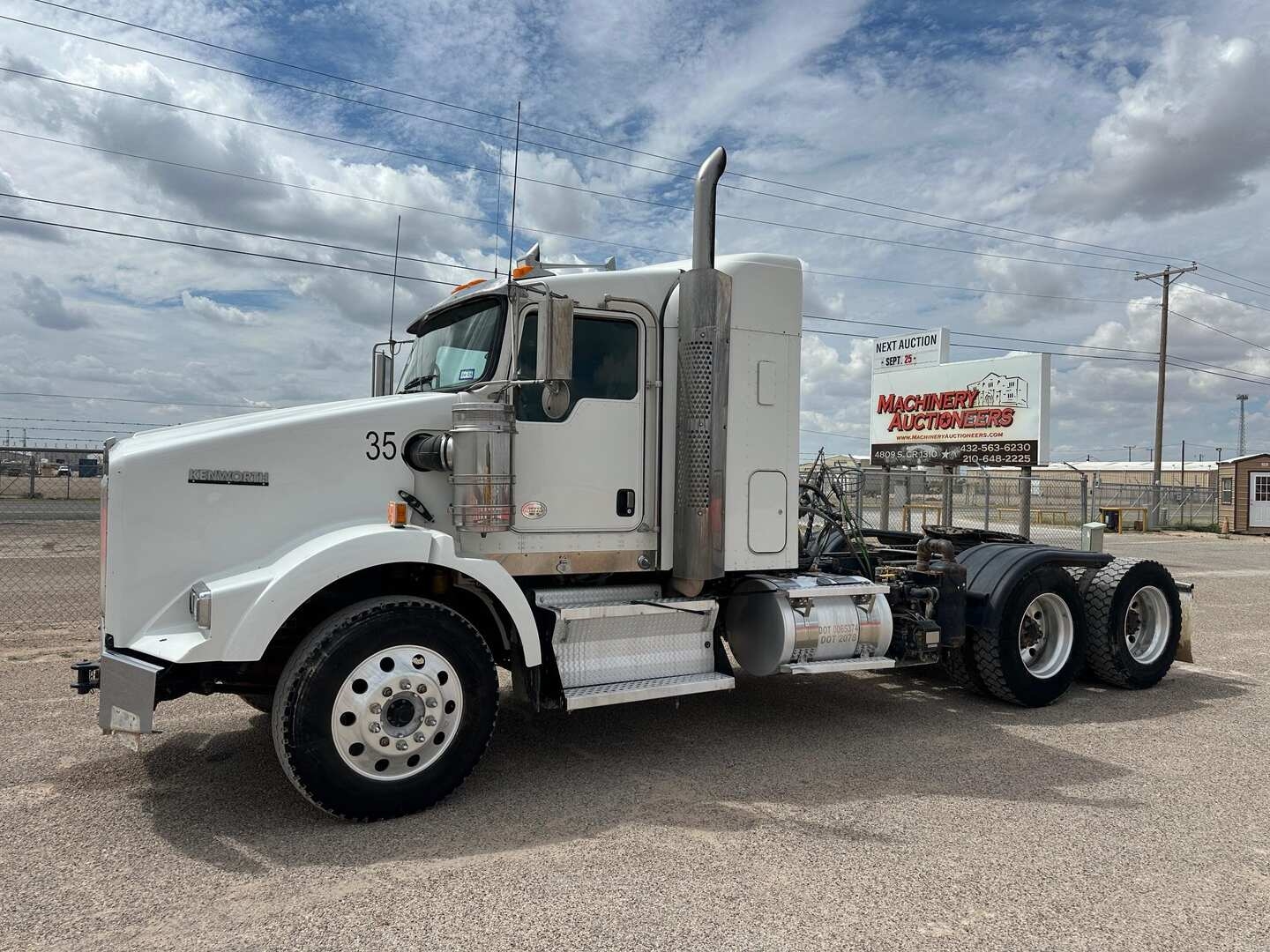 2019 KENWORTH T800 (A53843)