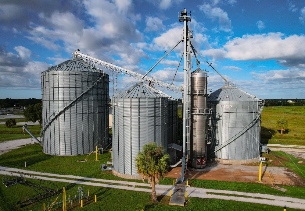 Brock 329,000 Bu. Grain Facility (A57148)