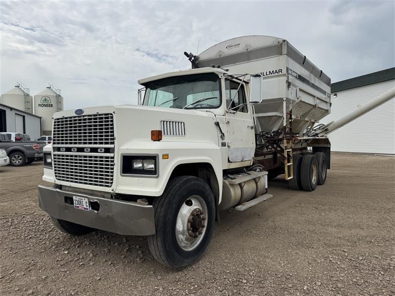 1985 Ford Ltl9000 Tender Truck (A55302)