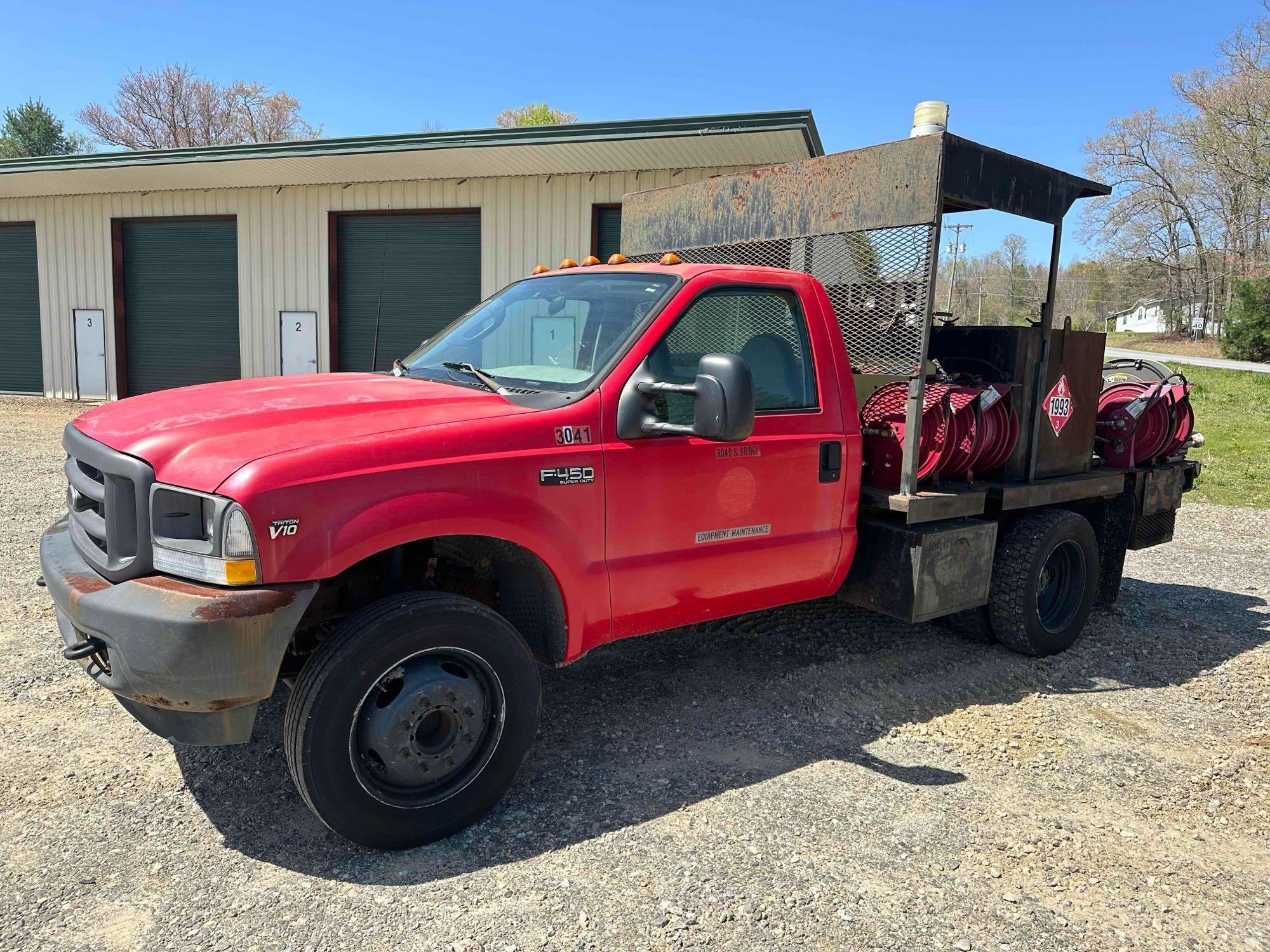 2003 Ford F-450 Fuel and Lube Truck, VIN # 1FDXF46S73EC90253 (A44391)