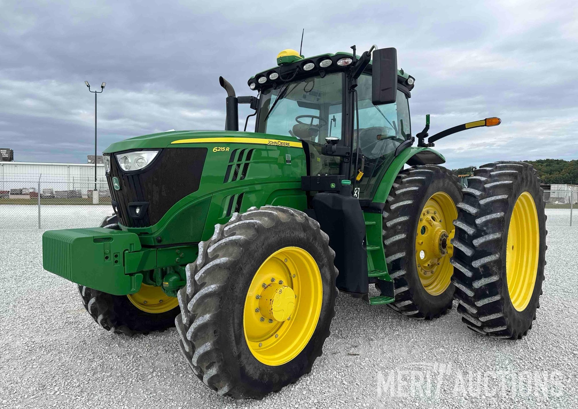 2018 John Deere 6215R MFWD Tractor (A53342)