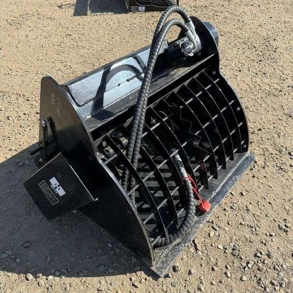 Mini Skid-Steer Concrete Mixing Bucket (New/Unused) (A59225)