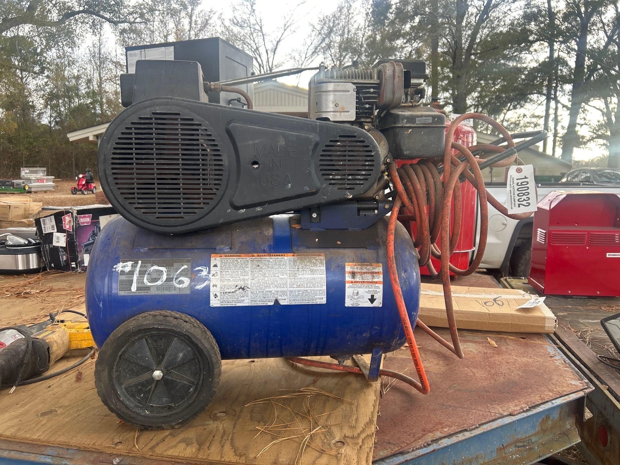 PORTABLE AIR COMPRESSOR W/ GAS MOTOR (A58374)