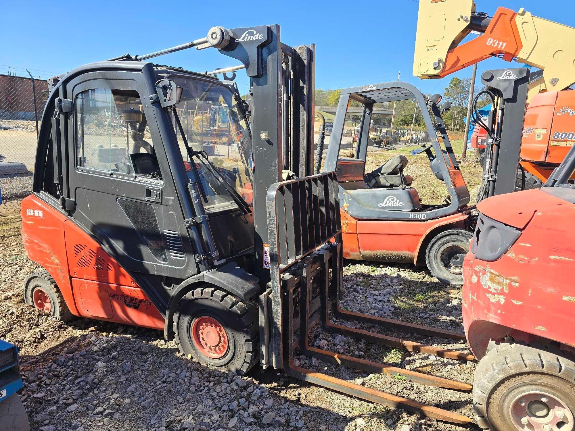 (INOP) LINDE H30D WAREHOUSE FORKLIFT (A52706)