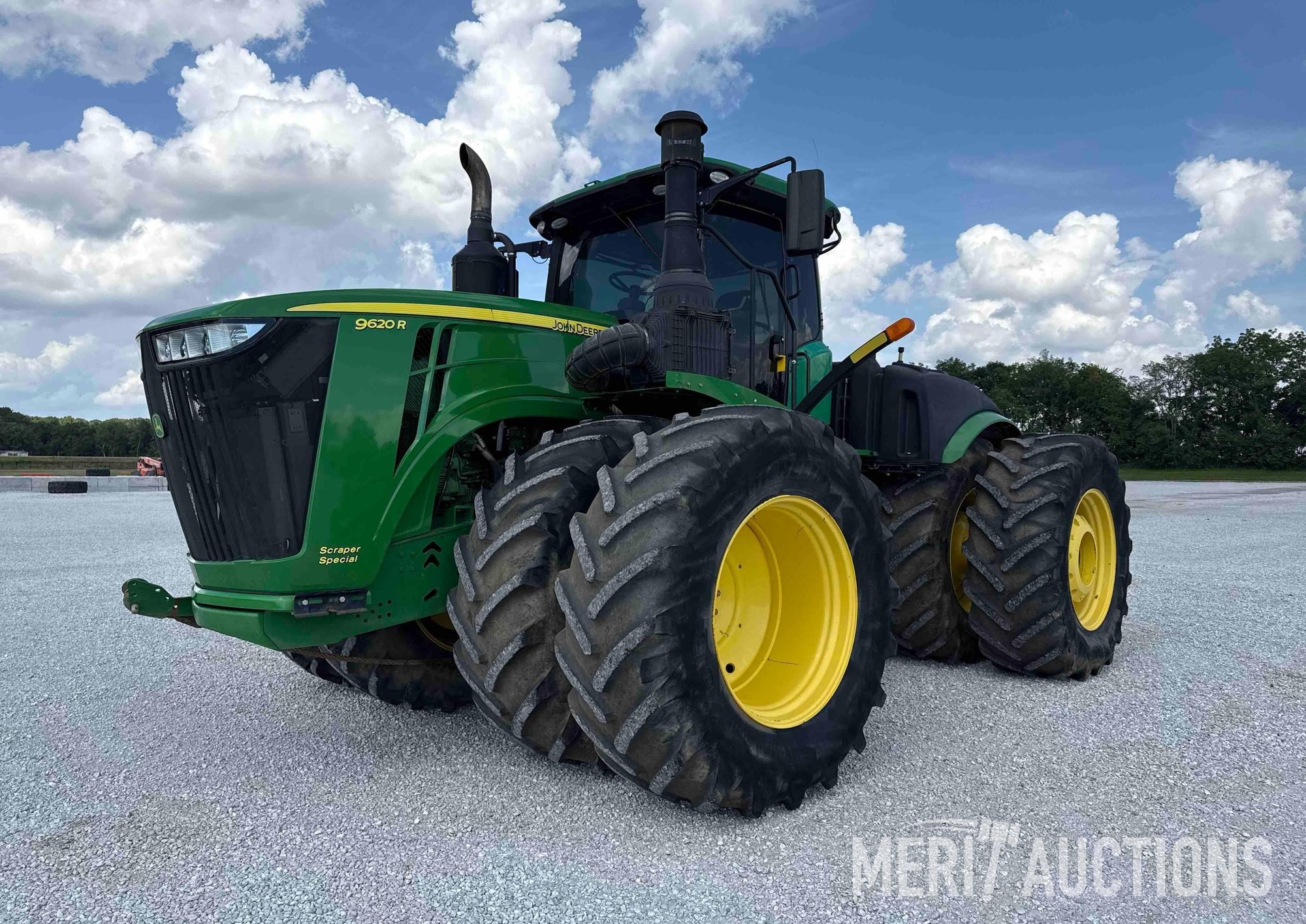 2017 John Deere 9620R Scraper Special Tractor (A53342)
