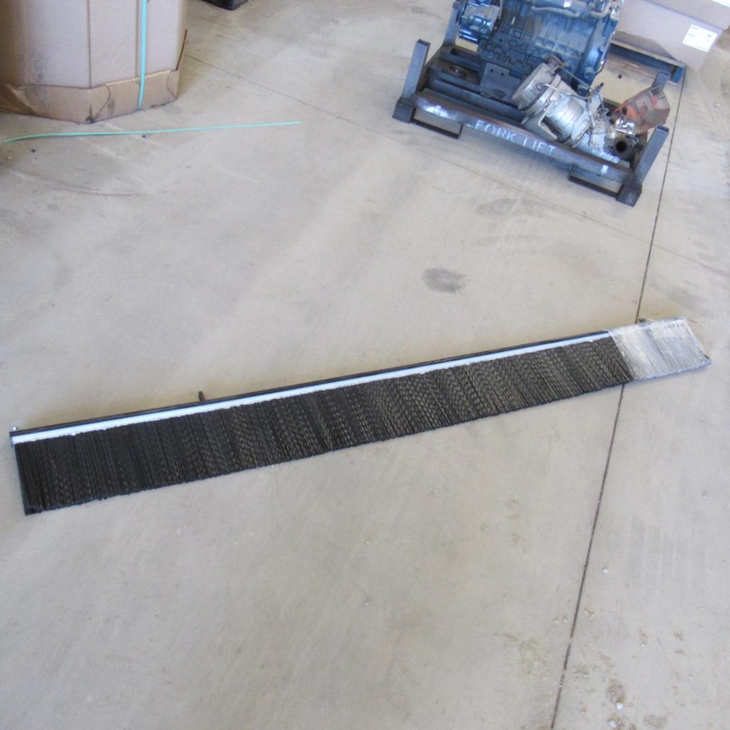 Poly Bristle Sweep, 78" x 8" (A59076)