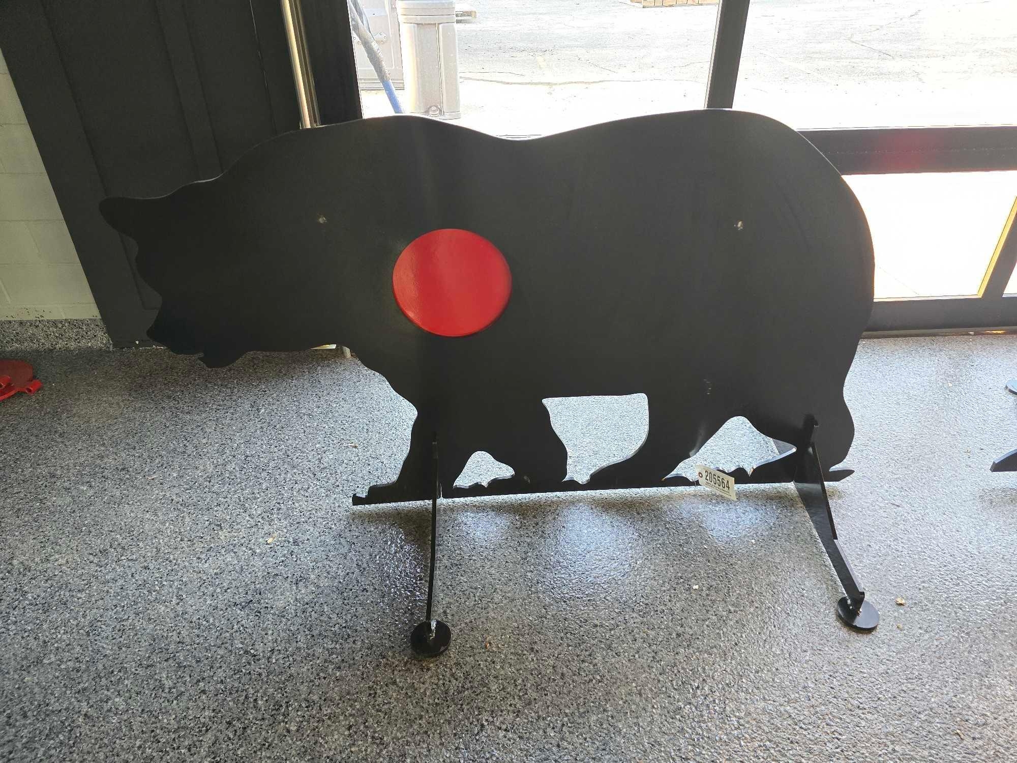 UNUSED 2'11" METAL BEAR SHOOTING TARGET (A52706)