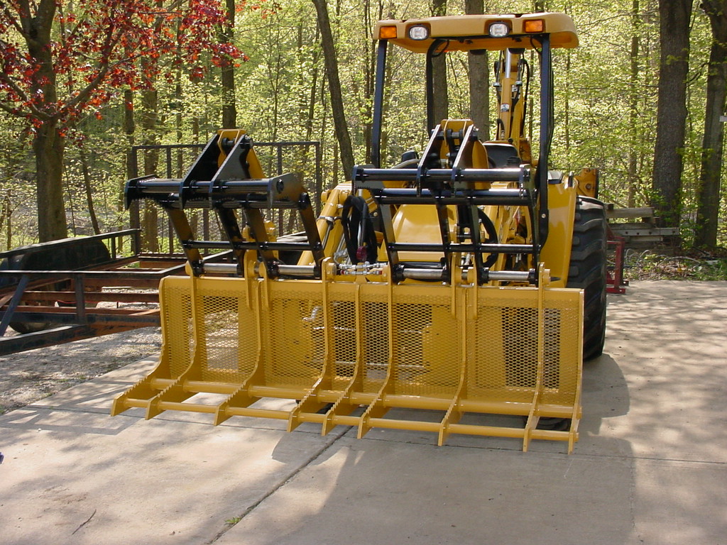 110 Grapple 002.JPG