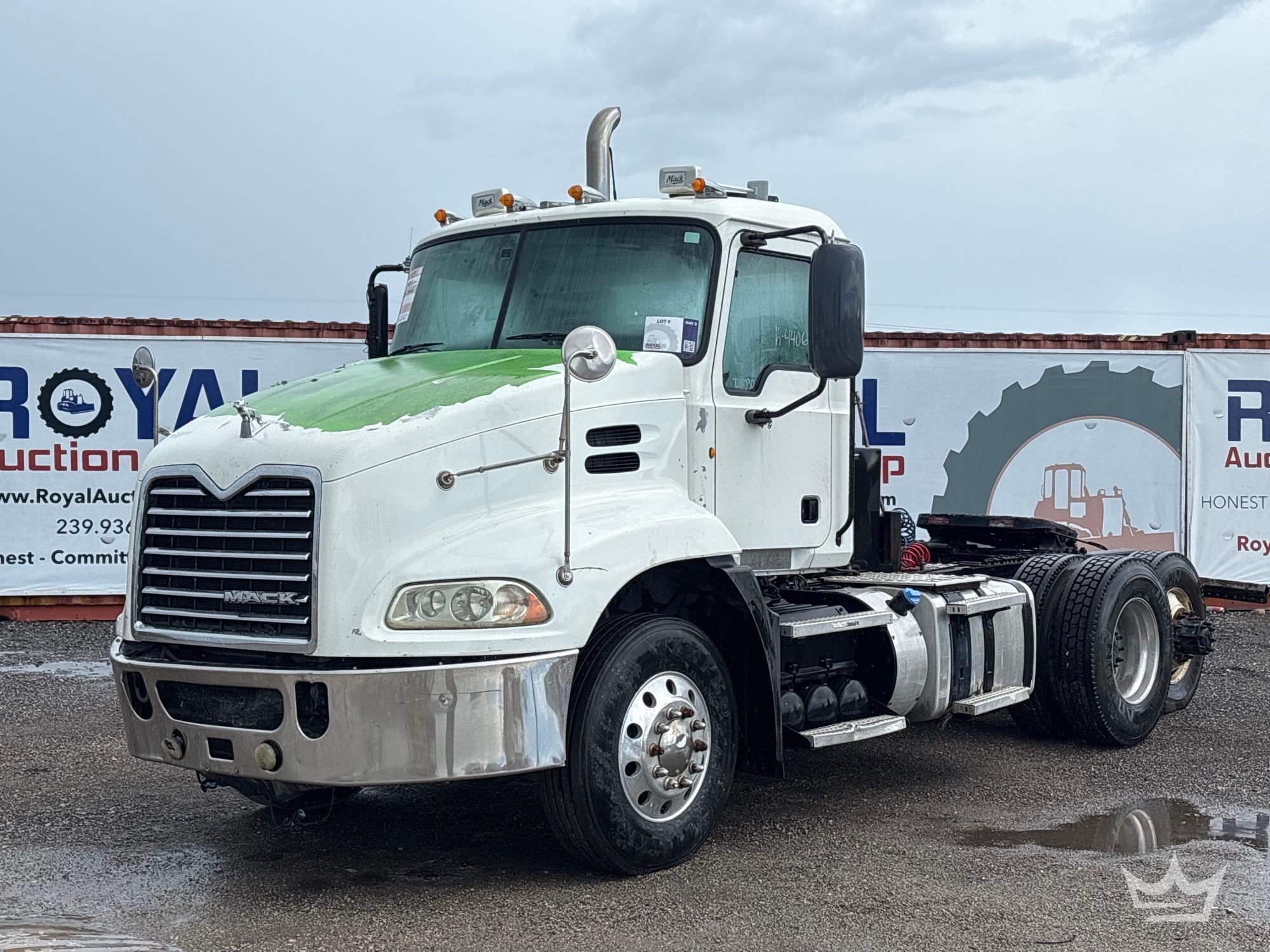 2012 Mack CXU613 Day Cab T/A Wet Kit Truck Tractor (A56858)