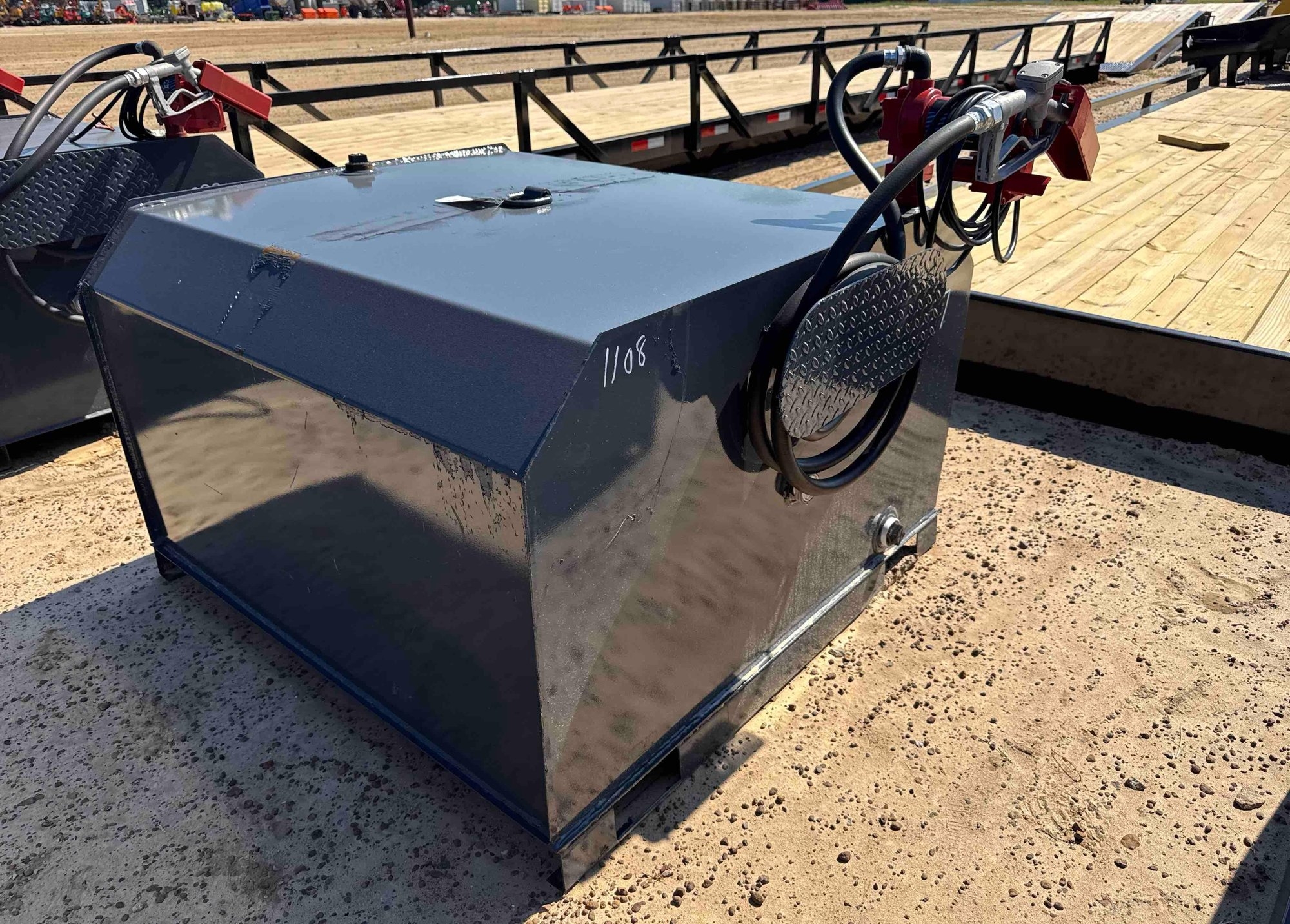 UNUSED X-STAR 750 GALLON FUEL TANK (A51247)