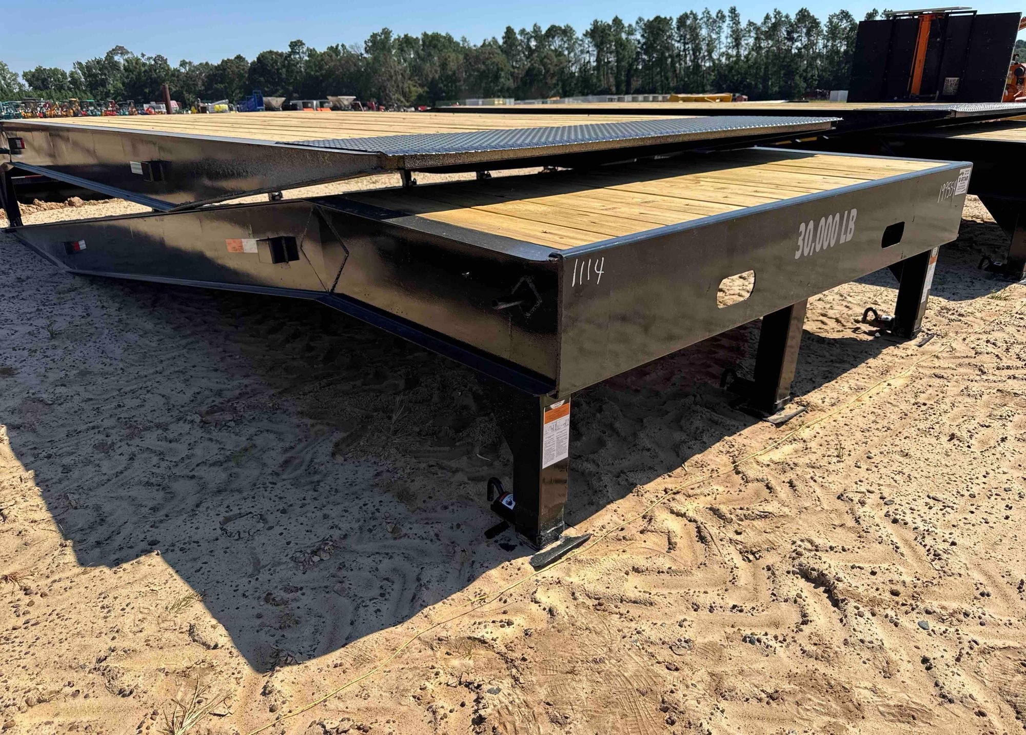 UNUSED X-STAR 20' X 101" LOADING RAMP (A51247)