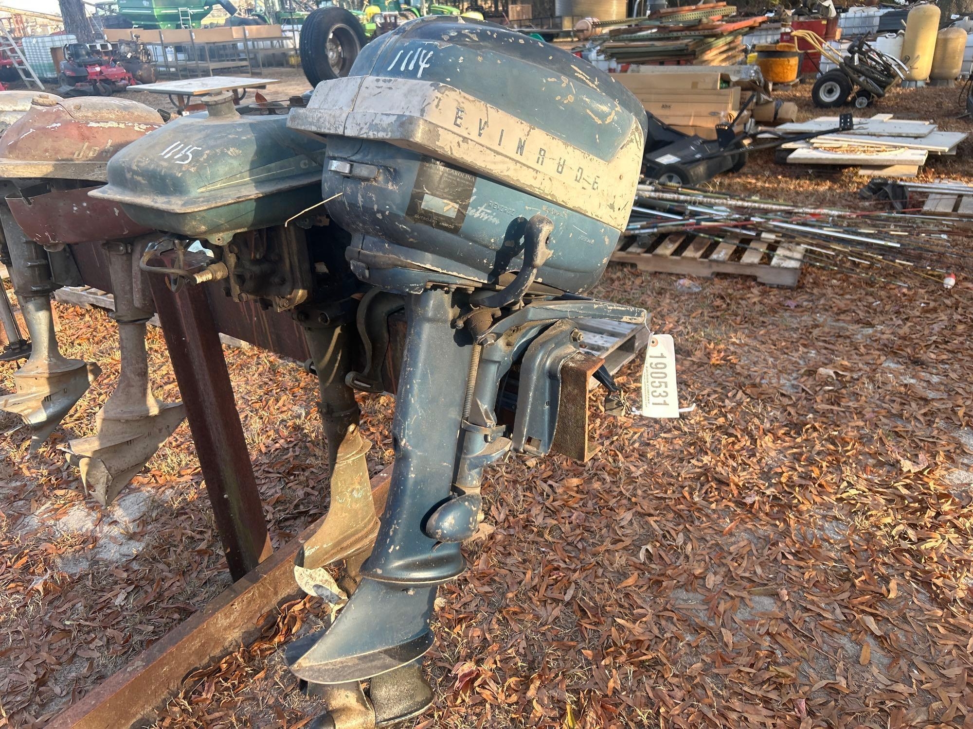 EVINRUDE OUTBOARD MOTOR (A58374)