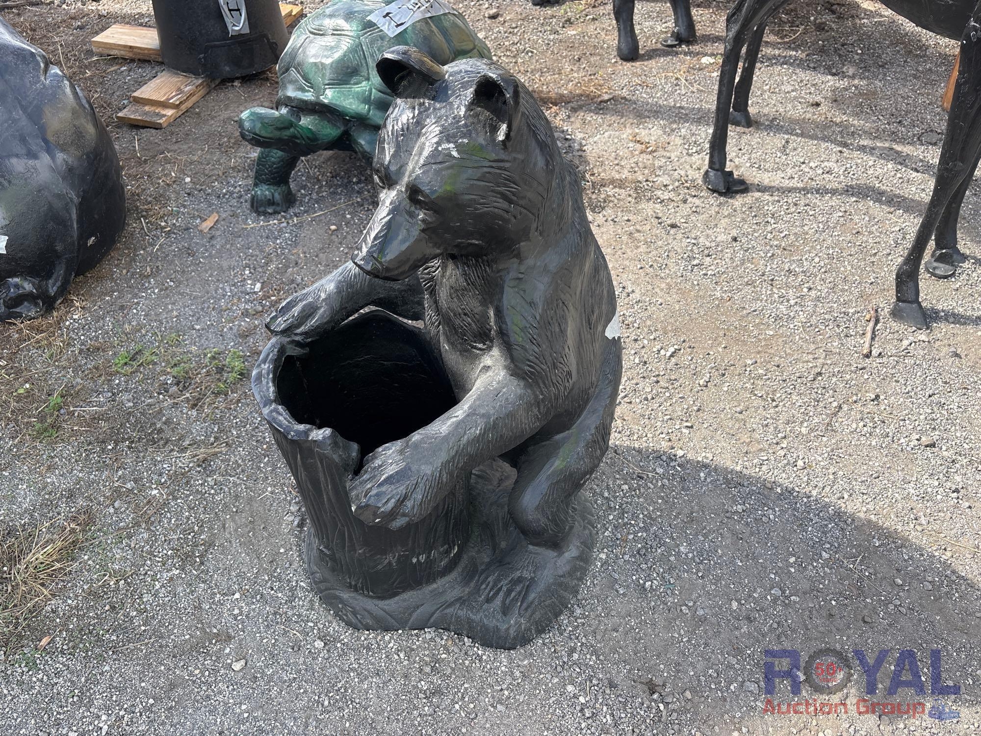 Decorative Bear and Stump Statue (A55758)