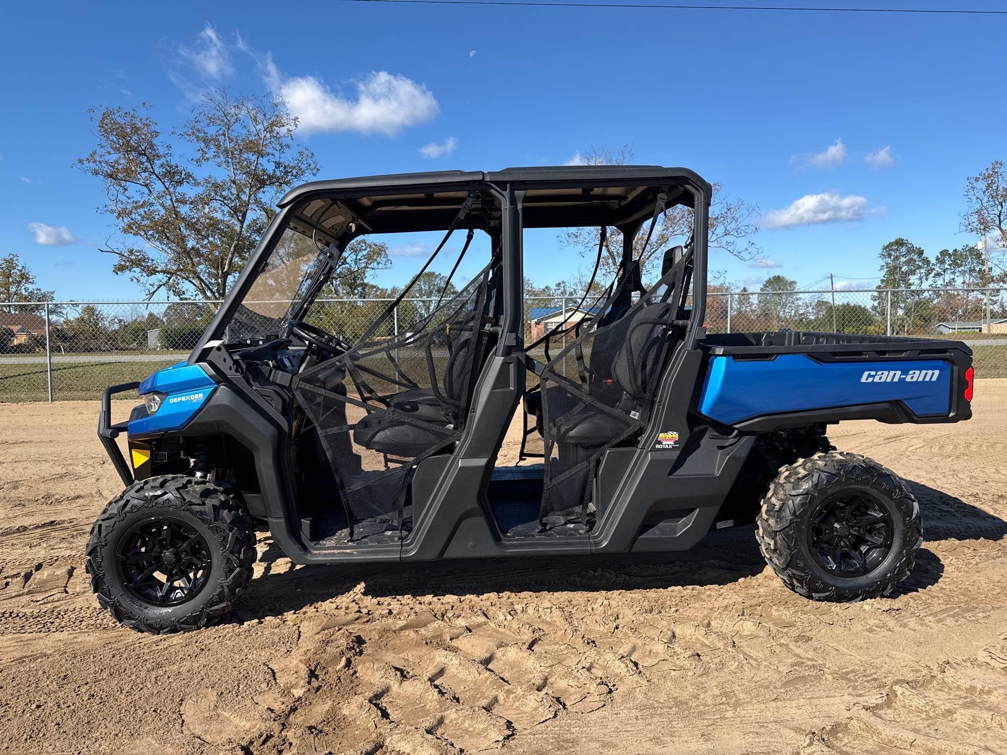 2023 CAN-AM DEFENDER XT HD9 CREW RTV (A57192)