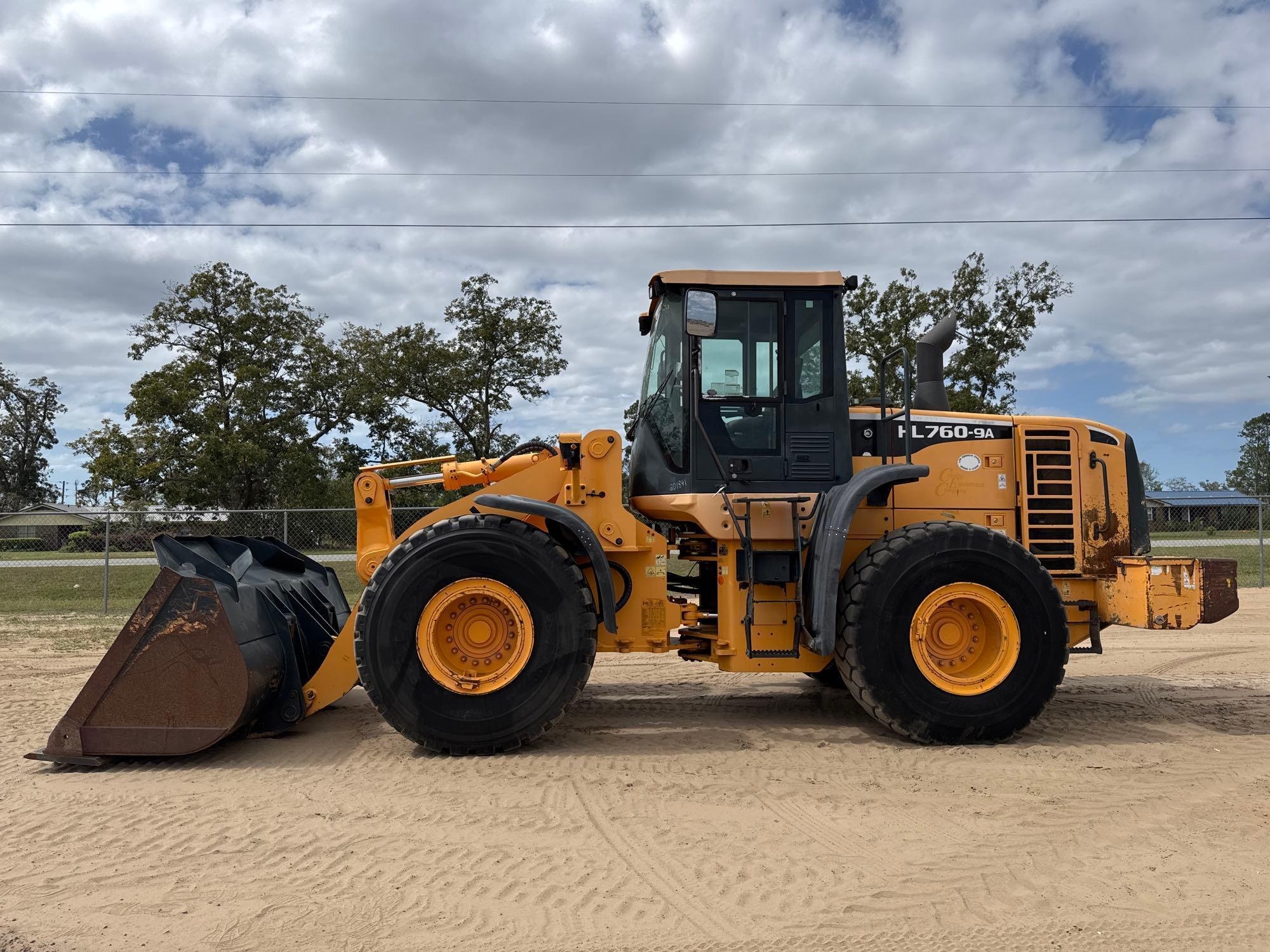 HYUNDAI HL760-9A LOADER (A52705)