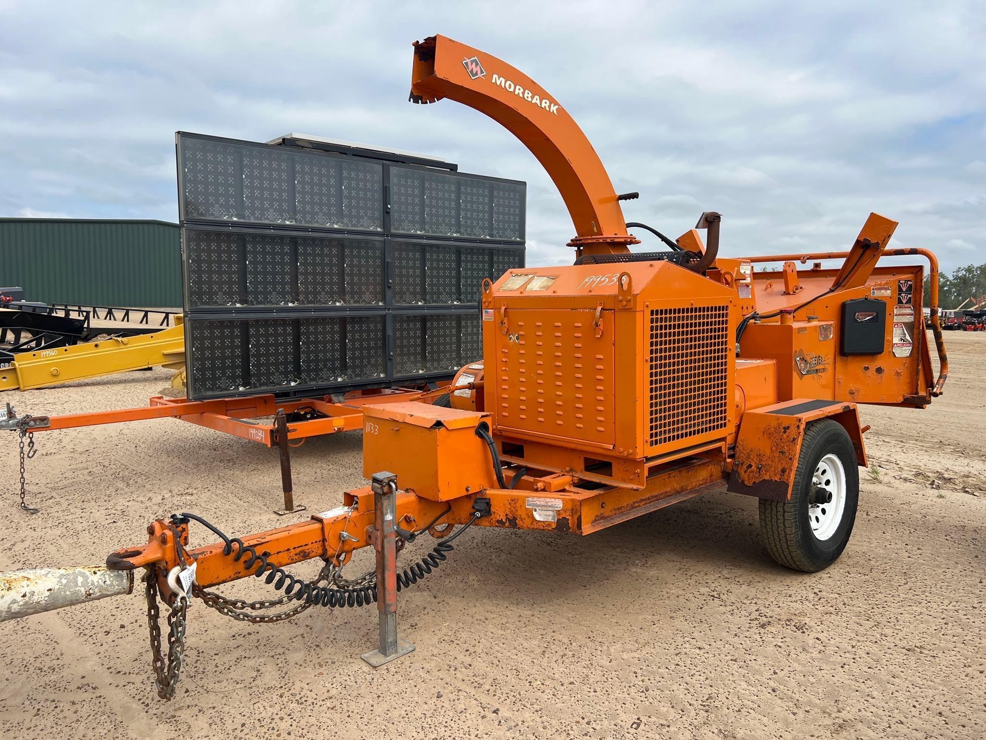 2017 MORBARK BEEVER M12RX PORTABLE WOOD CHIPPER (A51247)